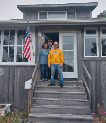 Dick and Midori came to visit the cottage this summer. 